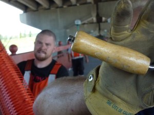 Then the city workers arrived and put bade me to desist.